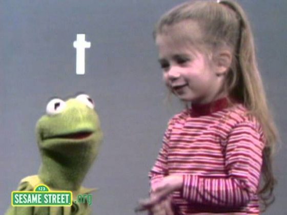 That Time Joey Ad Libbed Her Way Into The Most Adorable Moment In Sesame Street History That 