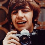 Celebrities with Their Vintage Cameras (17)