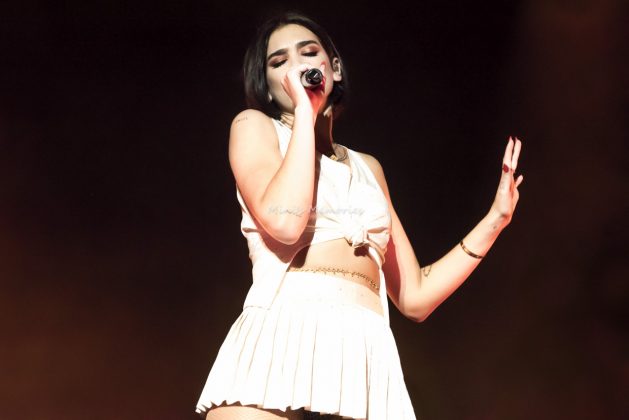 Photo Gallery: Dua Lipa with Allie X at Toronto’s RBC Echo Beach | That ...