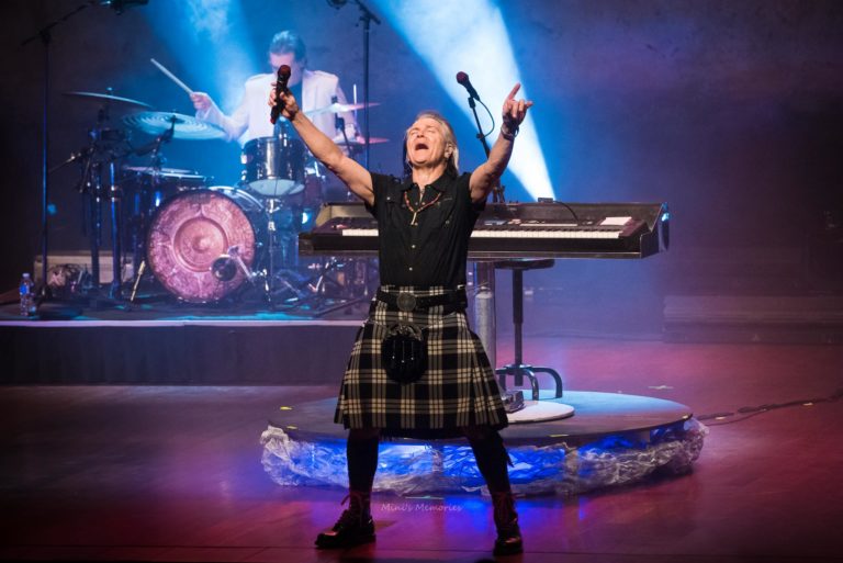 Photo Gallery:  Gowan at St. Catharines’ FirstOntario Performing Arts Centre